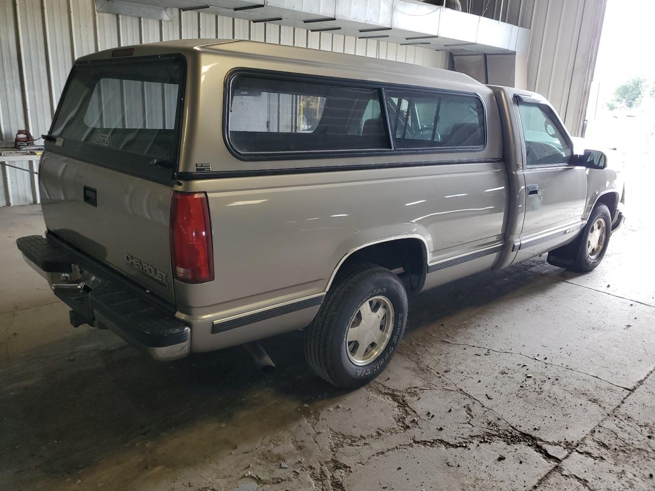 Изображение 3 1998 CHEVROLET GMT-400 C1500 1998 с VIN 1GCEC14R4WZ212898