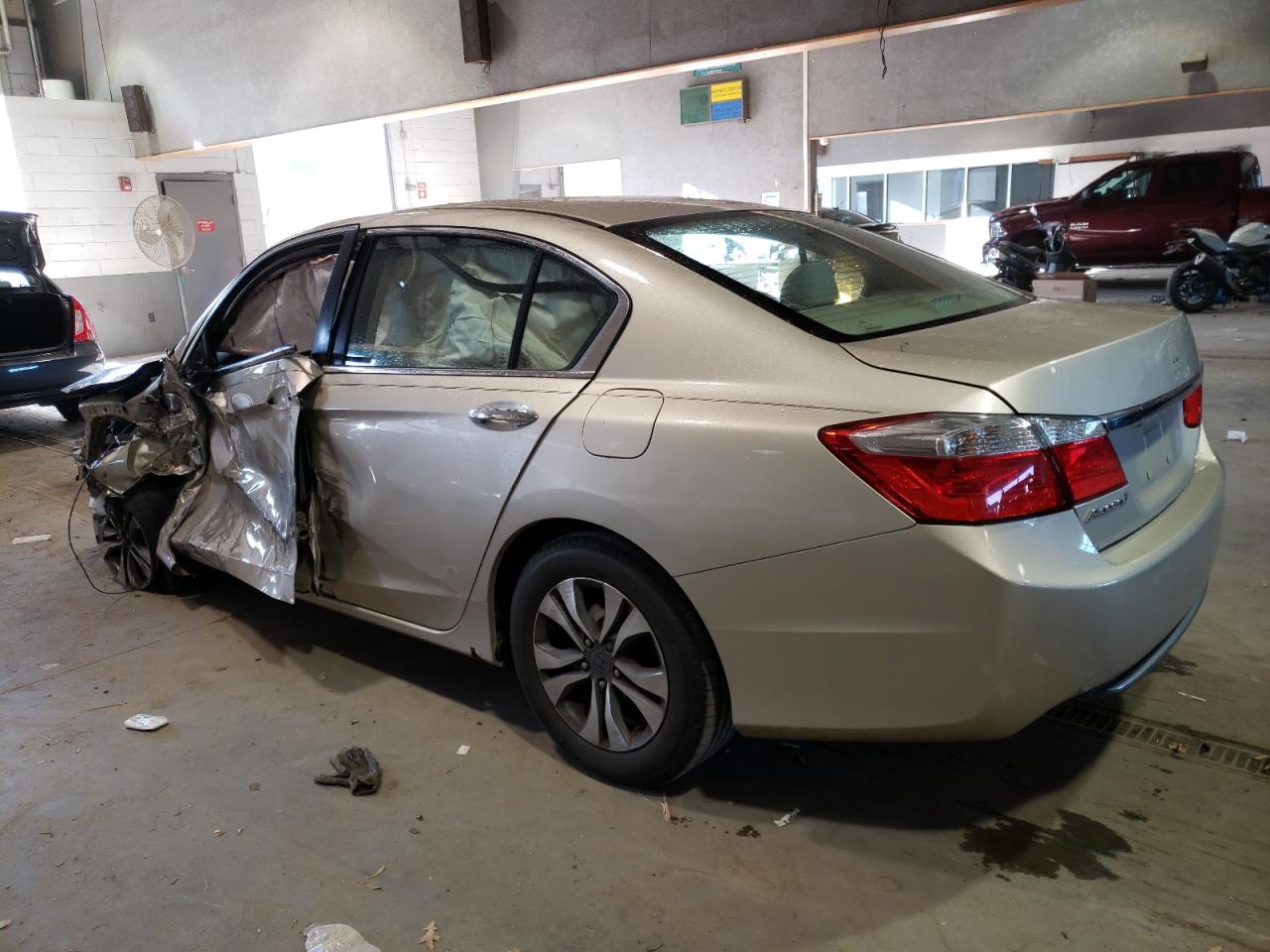 Image 2 of 2014 HONDA ACCORD LX 2014 with VIN 1HGCR2F30EA264600