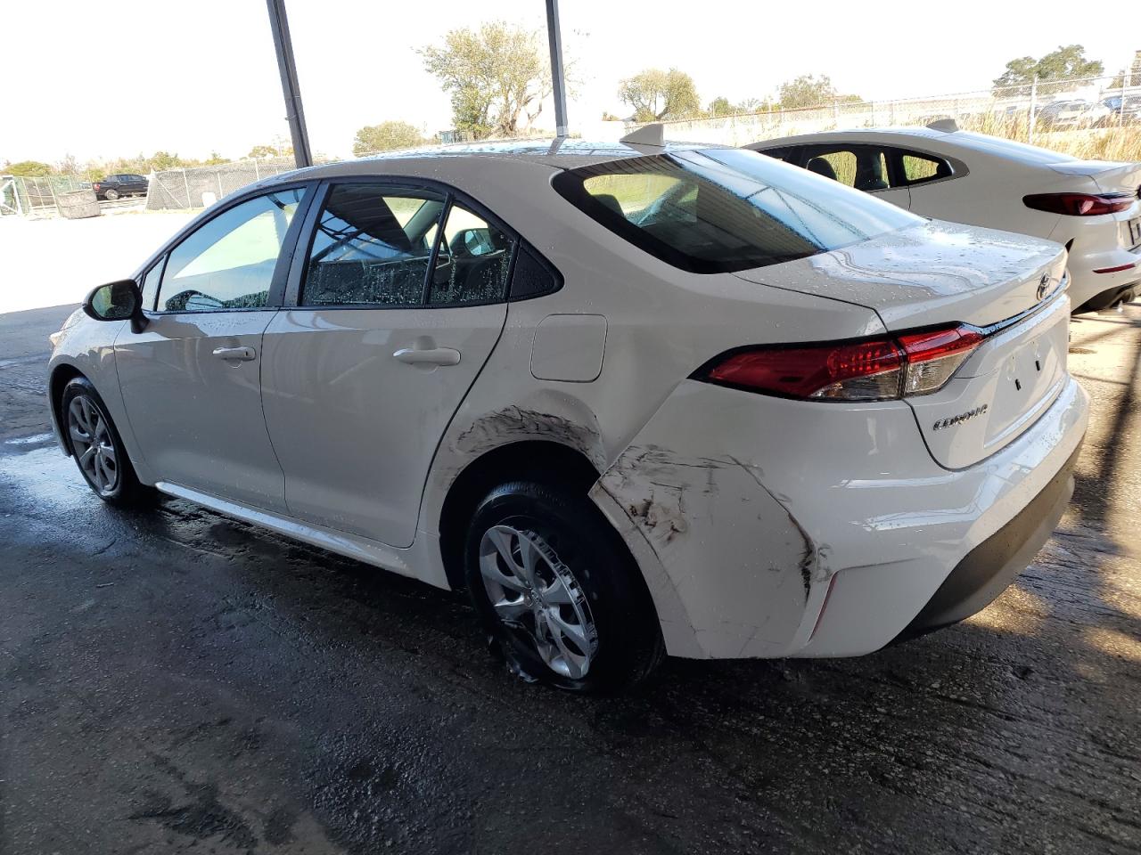Image 2 of 2024 TOYOTA COROLLA LE 2024 with VIN 5YFB4MDE9RP084669