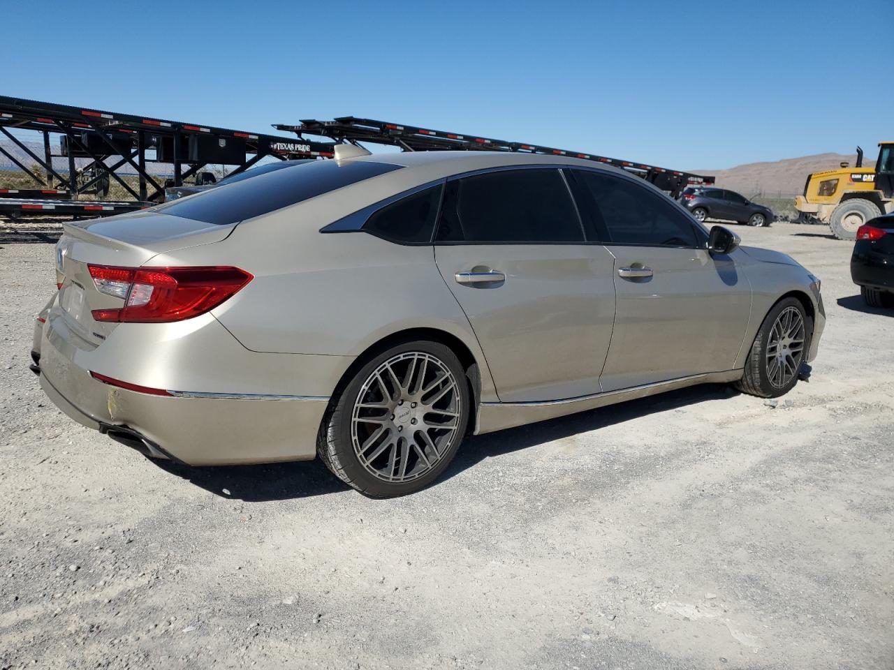 Image 3 of 2018 HONDA ACCORD TOURING 2018 with VIN 1HGCV1F90JA160919
