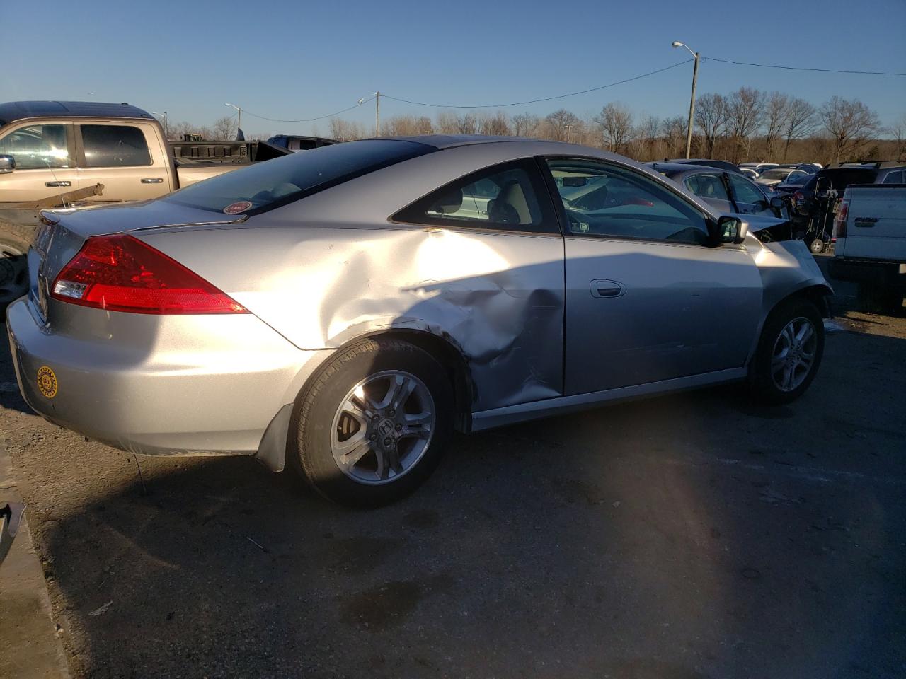Изображение 3 2007 HONDA ACCORD LX 2007 с VIN 1HGCM72367A018722