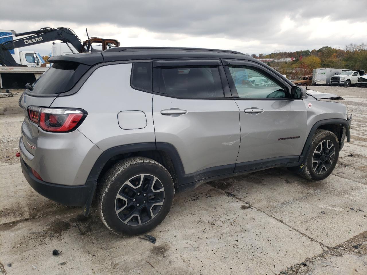 Obraz 3 z 2019 JEEP COMPASS TRAILHAWK 2019 z VIN 3C4NJDDB1KT674444