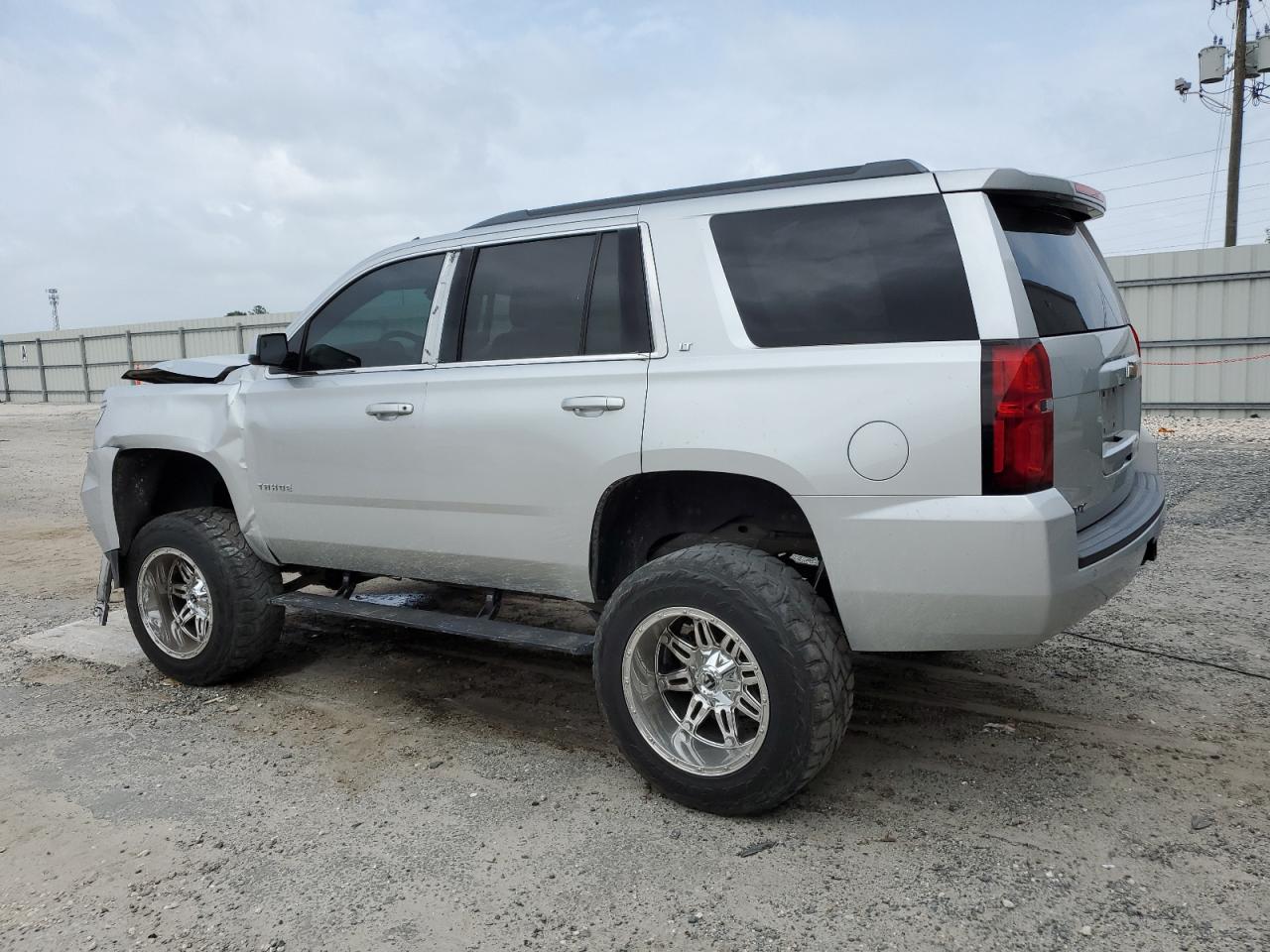 Image 2 of 2015 CHEVROLET TAHOE K1500 LT 2015 with VIN 1GNSKBKC7FR180708