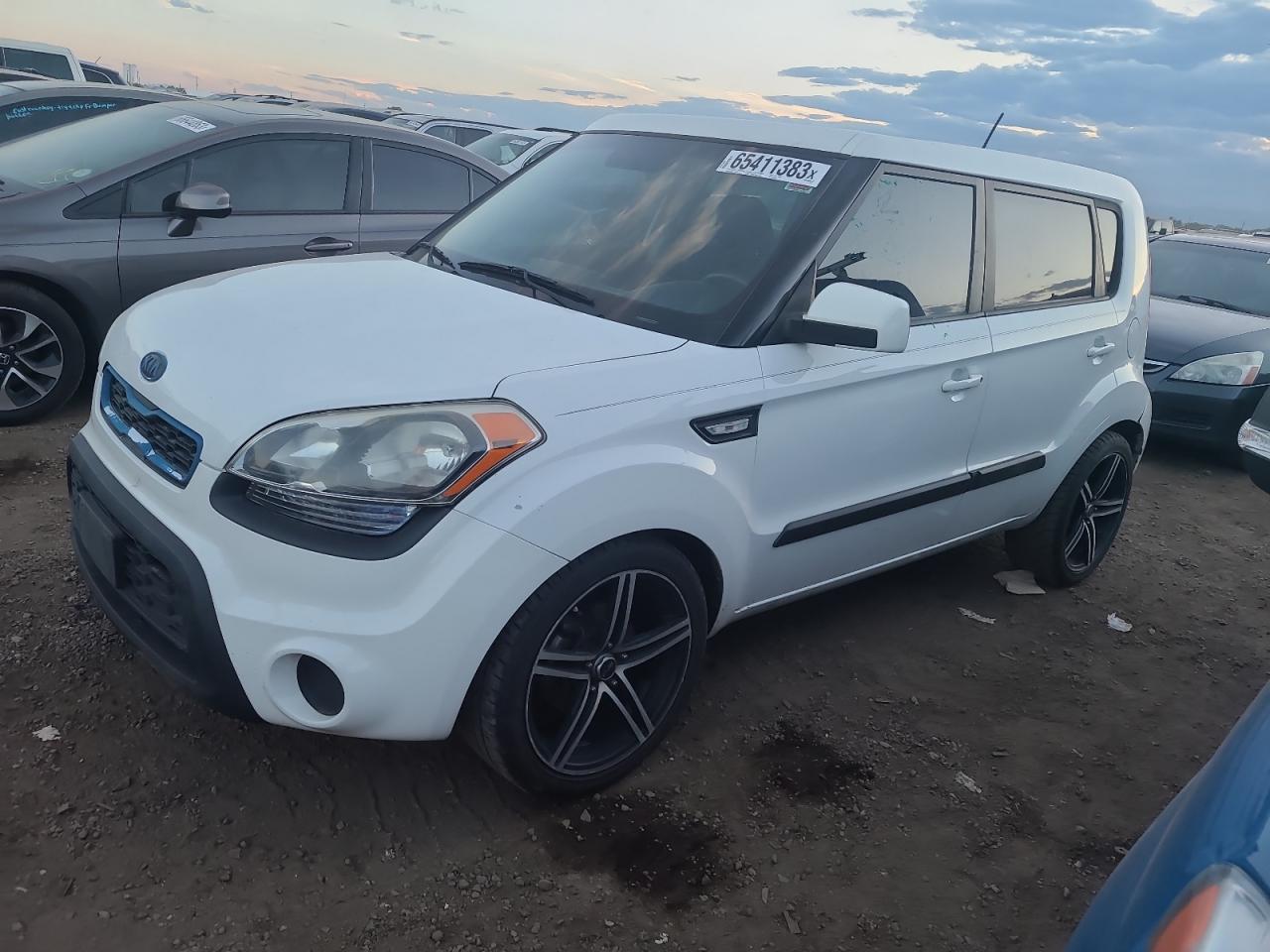Изображение 1 2012 KIA SOUL  2012 с VIN KNDJT2A50C7467366