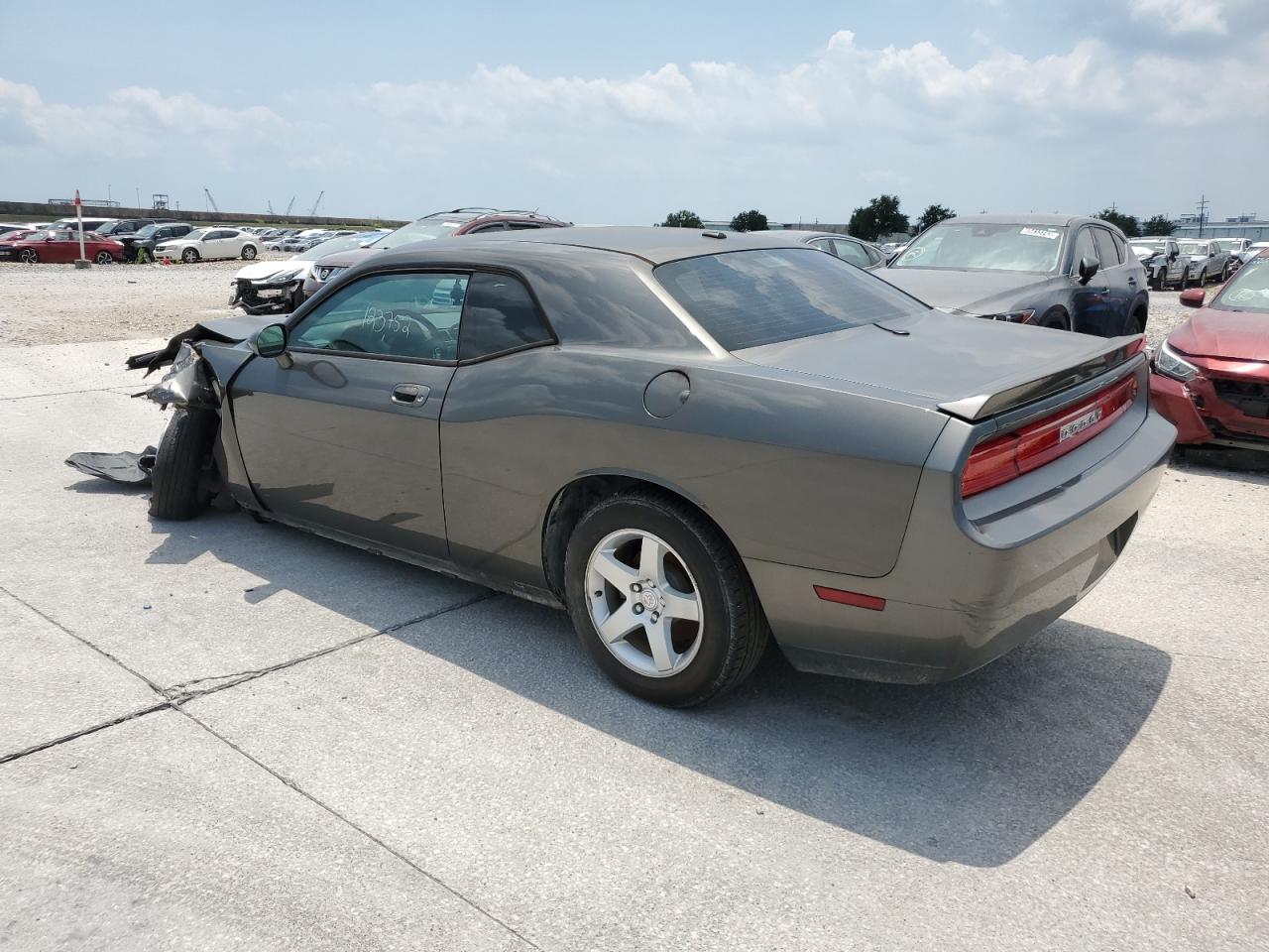 Изображение 2 2010 DODGE CHALLENGER SE 2010 с VIN 2B3CJ4DV4AH212664