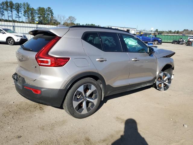 Image 3 of 2023 VOLVO XC40 PLUS 2023 with VIN YV4L12UW0P2987716