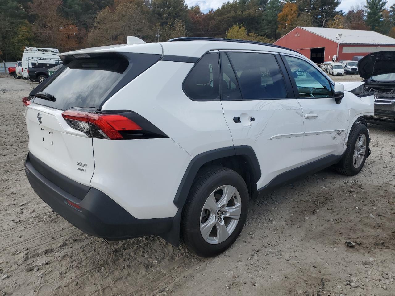 Image 3 of 2021 TOYOTA RAV4 XLE 2021 with VIN 2T3P1RFV6MC228932