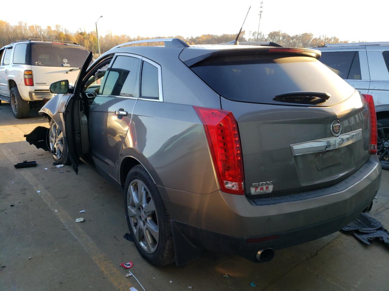 Obraz 2 z 2011 CADILLAC SRX PERFORMANCE COLLECTION 2011 z VIN 3GYFNBEY8BS671850