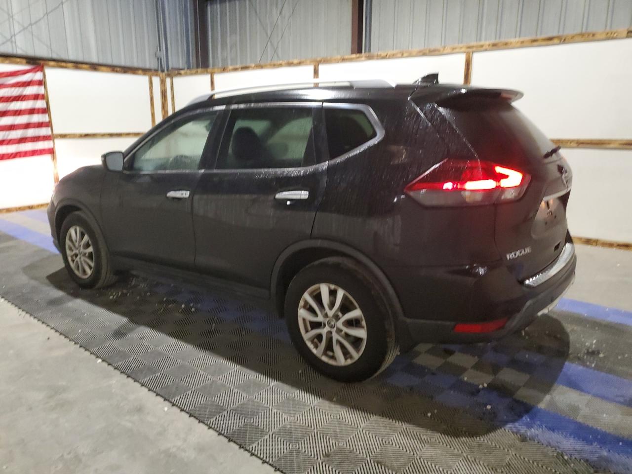 Image 2 of 2020 NISSAN ROGUE S 2020 with VIN KNMAT2MT2LP535919