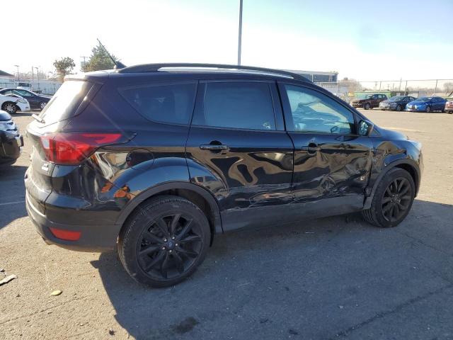 Image 3 of 2019 FORD ESCAPE SE 2019 with VIN 1FMCU0GD0KUA23862