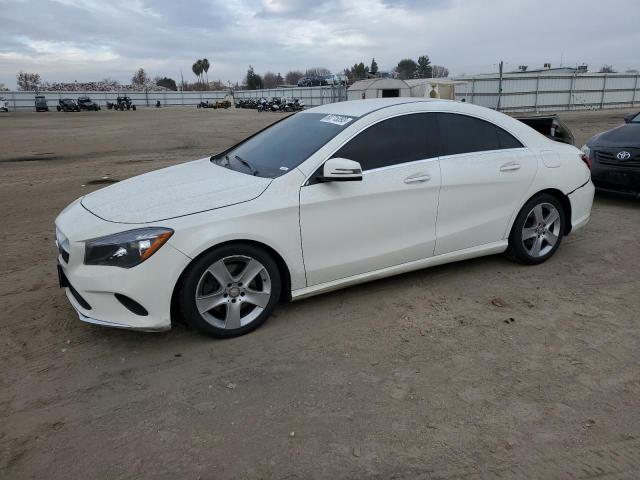 Obraz 1 z 2017 MERCEDES-BENZ CLA 250 4MATIC 2017 z VIN WDDSJ4GB8HN423370