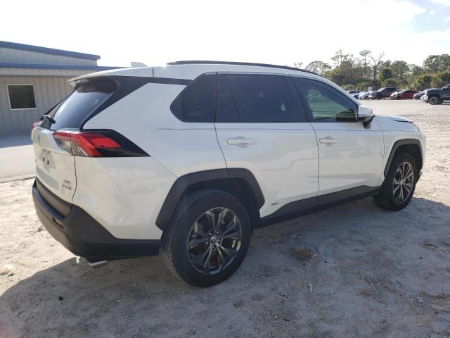 Image 3 of 2022 TOYOTA RAV4 XLE PREMIUM 2022 with VIN JTMB6RFV1ND534090