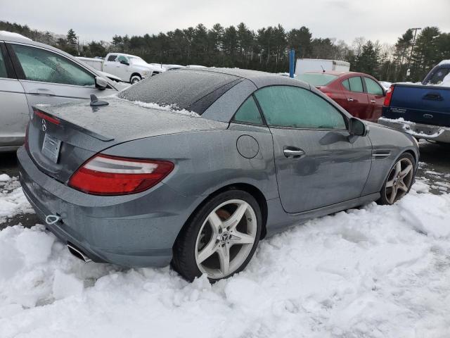 Image 3 of 2016 MERCEDES-BENZ SLK-CLASS 300 2016 with VIN WDDPK3JA9GF123729