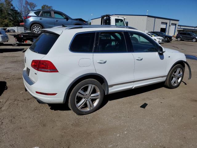 Image 3 of 2014 VOLKSWAGEN TOUAREG V6 2014 with VIN WVGDF9BP4ED002862