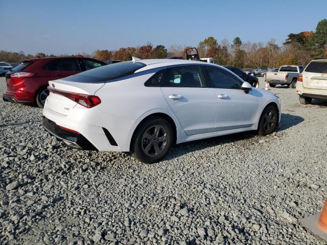 Image 3 of 2021 KIA K5 LXS 2021 with VIN 5XXG14J2XMG053974