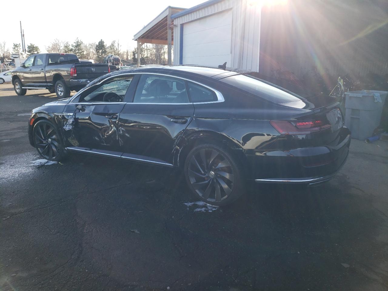 Image 2 of 2019 VOLKSWAGEN ARTEON SEL 2019 with VIN WVWSR7AN7KE031043