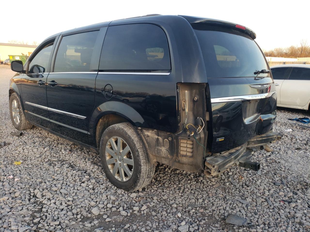 Image 2 of 2016 CHRYSLER TOWN & COUNTRY TOURING 2016 with VIN 2C4RC1BG5GR292288