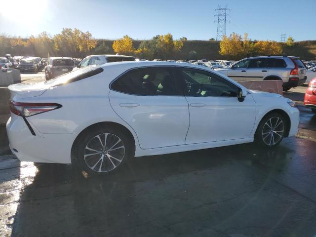 Изображение 3 2019 TOYOTA CAMRY L 2019 с VIN 4T1B11HK1KU281864