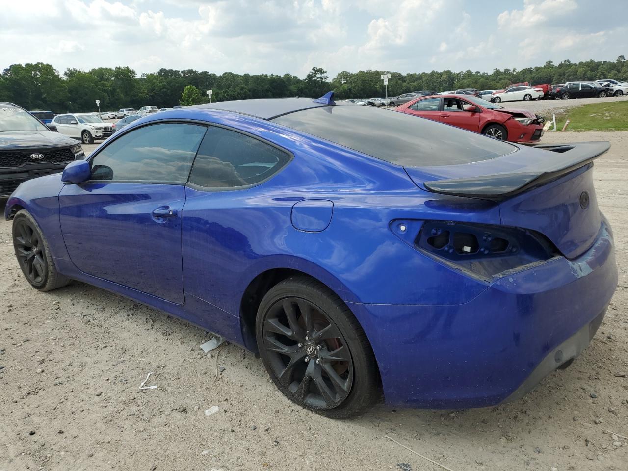 Image 2 of 2013 HYUNDAI GENESIS COUPE 2.0T 2013 with VIN KMHHT6KD1DU087723