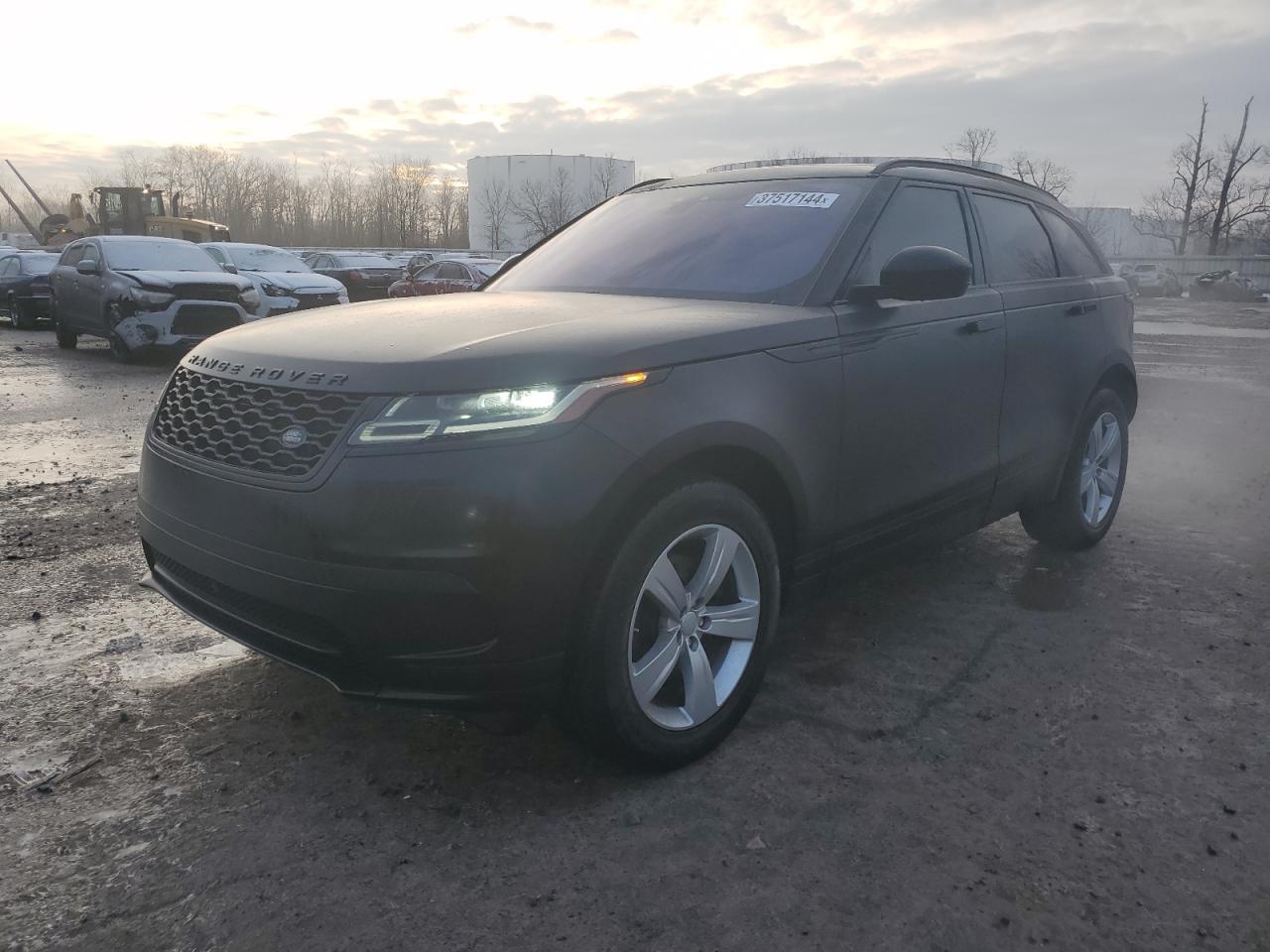 Image 1 of 2018 LAND ROVER RANGE ROVER VELAR S 2018 with VIN SALYB2RXXJA772549