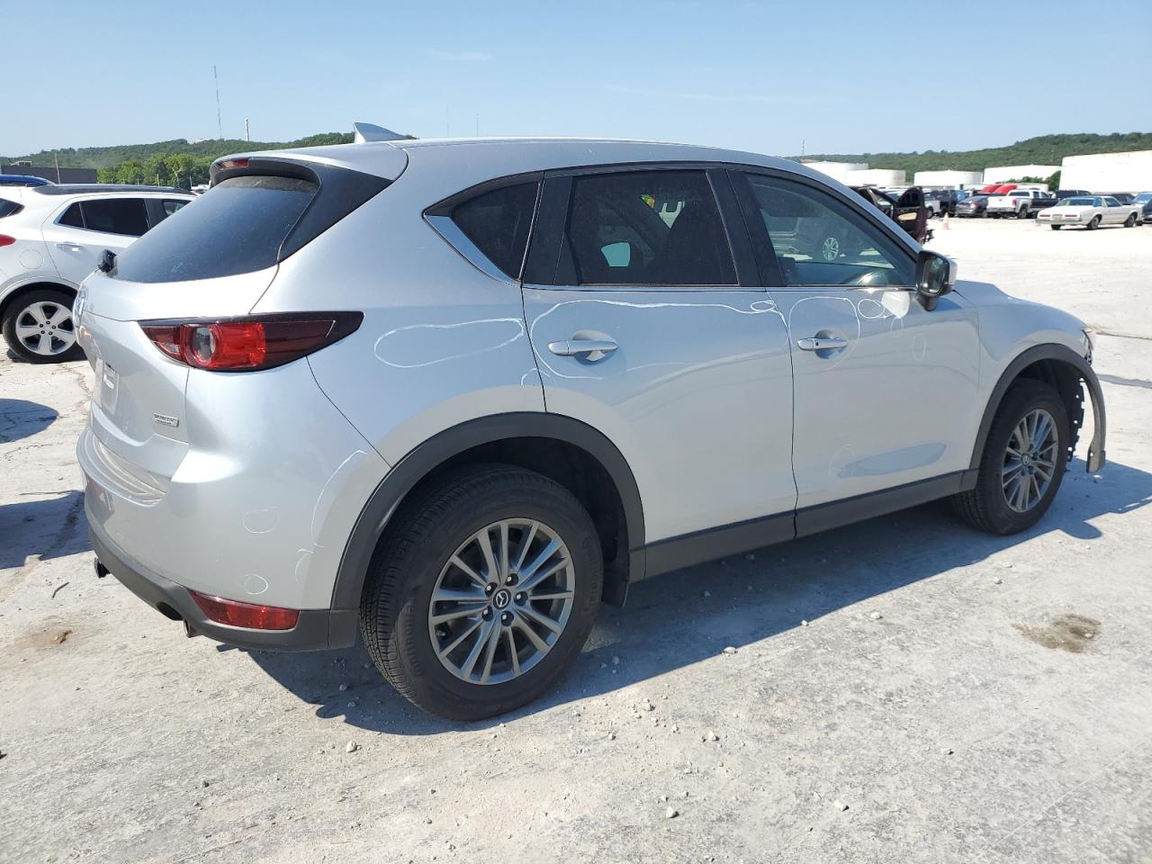 Obraz 3 z 2017 MAZDA CX-5 TOURING 2017 z VIN JM3KFACL9H0195229