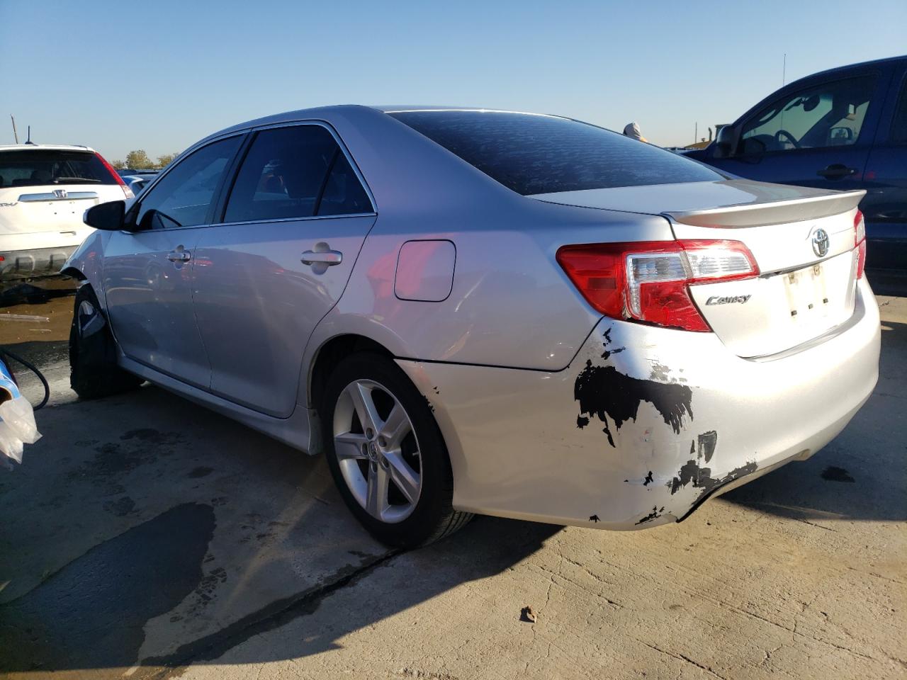 Obraz 2 z 2014 TOYOTA CAMRY L 2014 z VIN 4T1BF1FK4EU378369