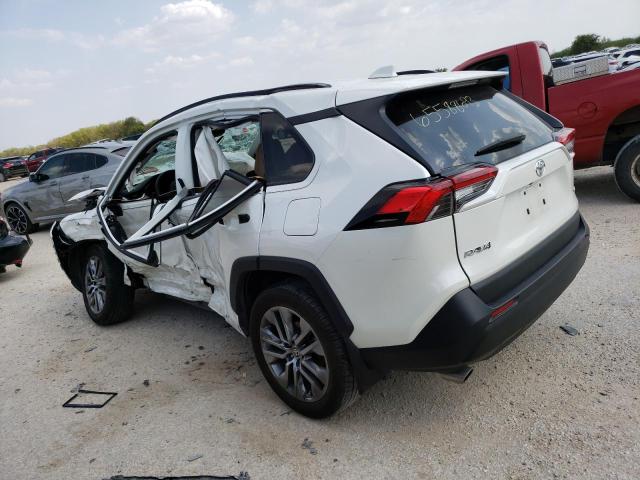Obraz 2 z 2022 TOYOTA RAV4 XLE PREMIUM 2022 z VIN 2T3C1RFV7NW206954