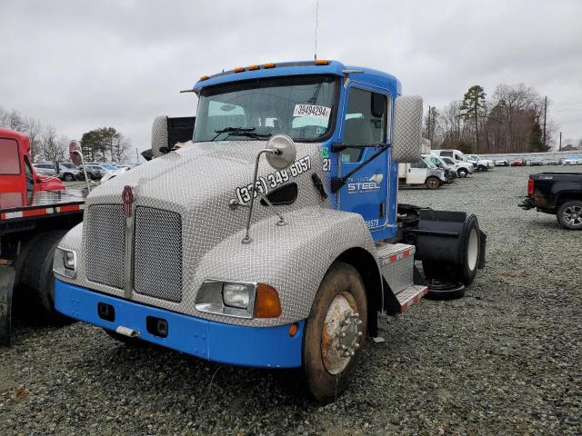 Image 2 of 2006 KENWORTH CONSTRUCTION T300 2006 with VIN 2XKMAZ7X66M154900