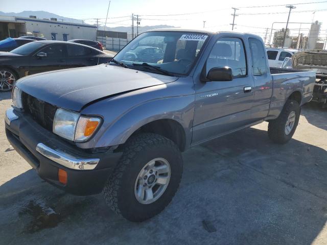 Image 1 of 1998 TOYOTA TACOMA XTRACAB 1998 with VIN 4TAWN72N5WZ049837