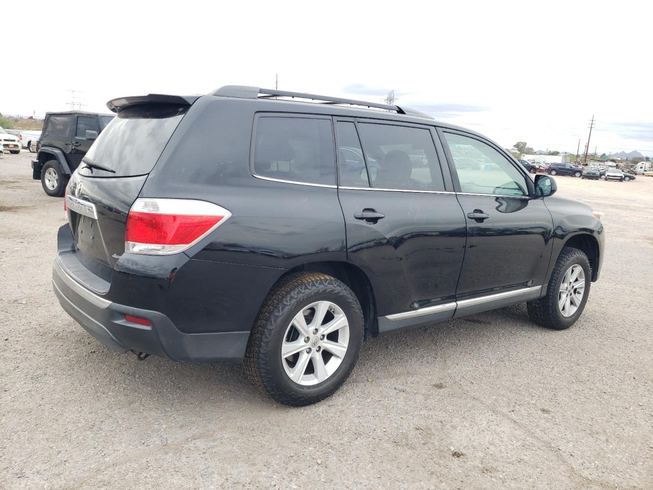 Obraz 3 z 2013 TOYOTA HIGHLANDER BASE 2013 z VIN 5TDBK3EH6DS177920