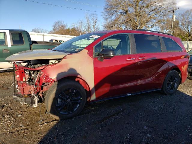 Obraz 1 z 2024 TOYOTA SIENNA XSE 2024 z VIN 5TDXSKFC3RS113893