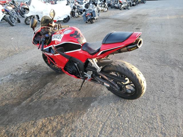 Obraz 3 z 2018 HONDA CBR600 RR 2018 z VIN JH2PC40J3JK400699