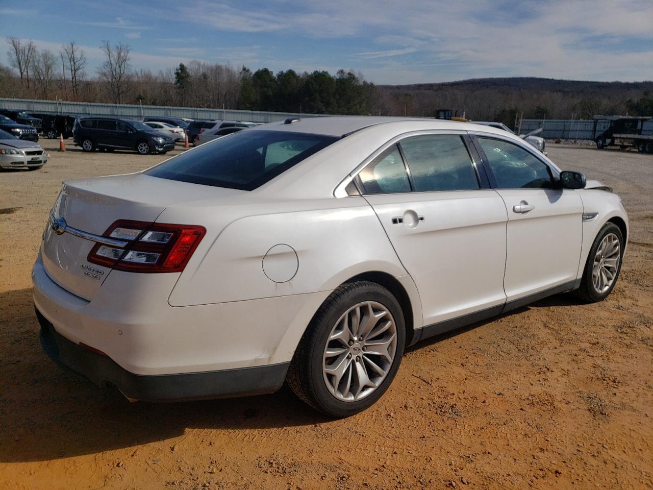 Image 3 of 2016 FORD TAURUS LIMITED 2016 with VIN 1FAHP2F84GG108863