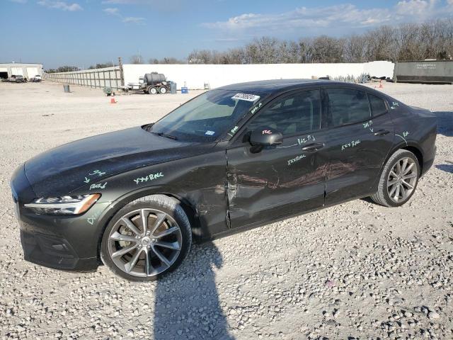 Image 1 of 2021 VOLVO S60 T5 MOMENTUM 2021 with VIN 7JR102FKXMG094315