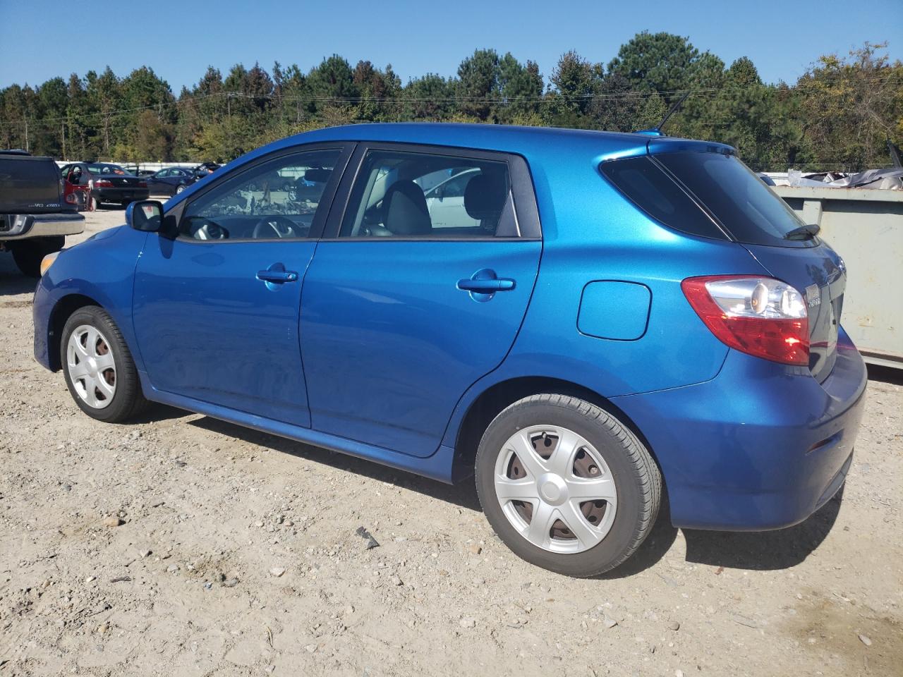 Image 2 of 2009 TOYOTA COROLLA MATRIX 2009 with VIN 2T1KU40E19C026738