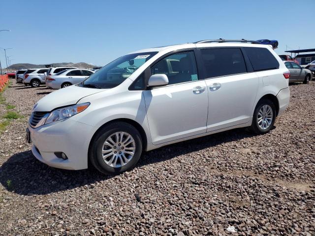 Obraz 1 z 2017 TOYOTA SIENNA XLE 2017 z VIN 5TDYZ3DC9HS893602