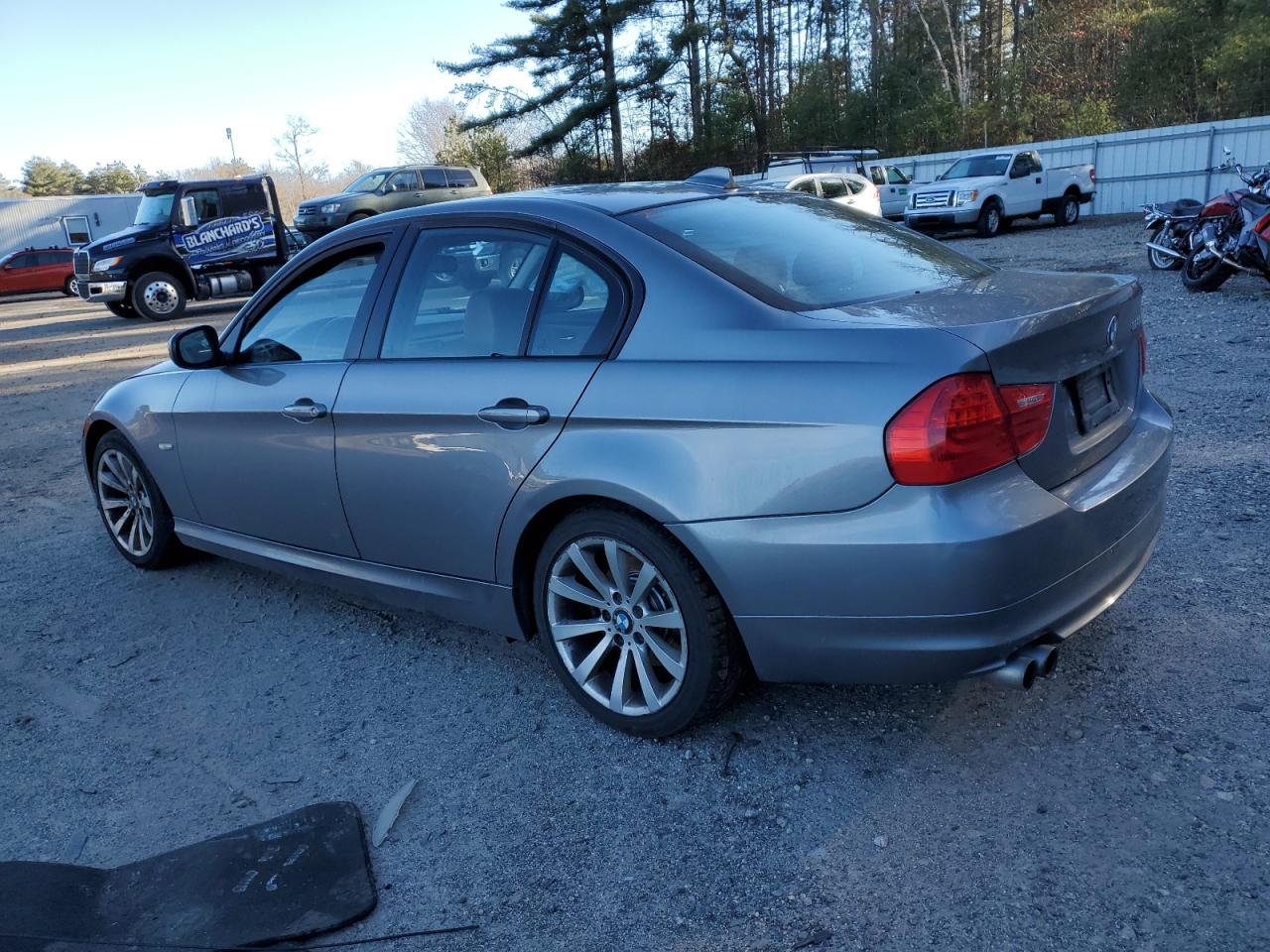 Image 2 of 2011 BMW 328 XI SULEV 2011 with VIN WBAPK5C5XBA658853