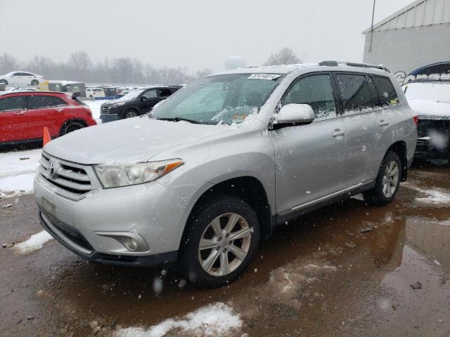 Изображение 2013 TOYOTA HIGHLANDER BASE 2013