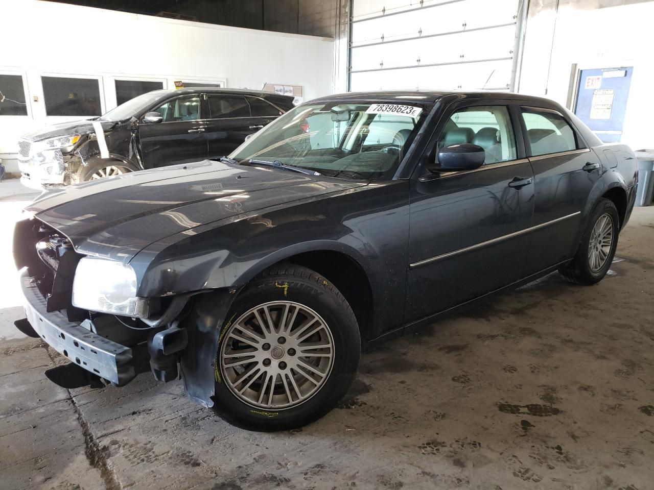 Image 1 of 2008 CHRYSLER 300 TOURING 2008 with VIN 2C3LA53GX8H229121