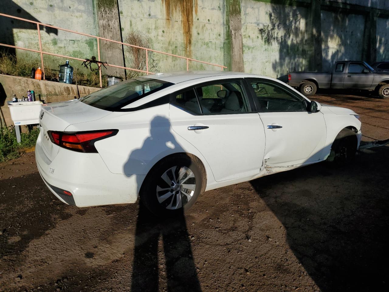 Image 3 of 2020 NISSAN ALTIMA S 2020 with VIN 1N4BL4BV2LC147767
