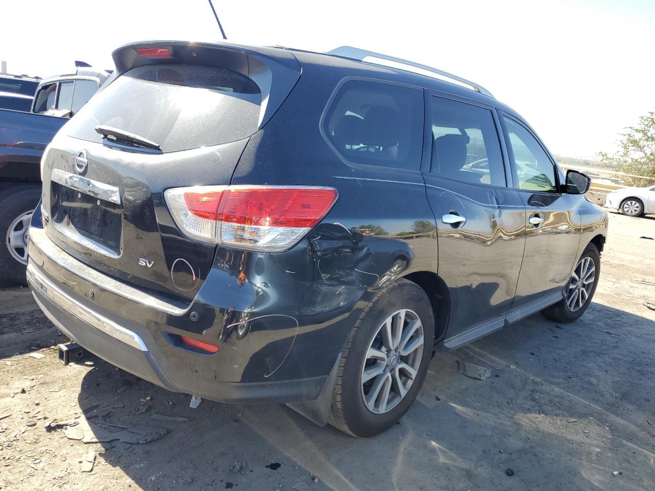 Изображение 3 2015 NISSAN PATHFINDER S 2015 с VIN 5N1AR2MN4FC708279