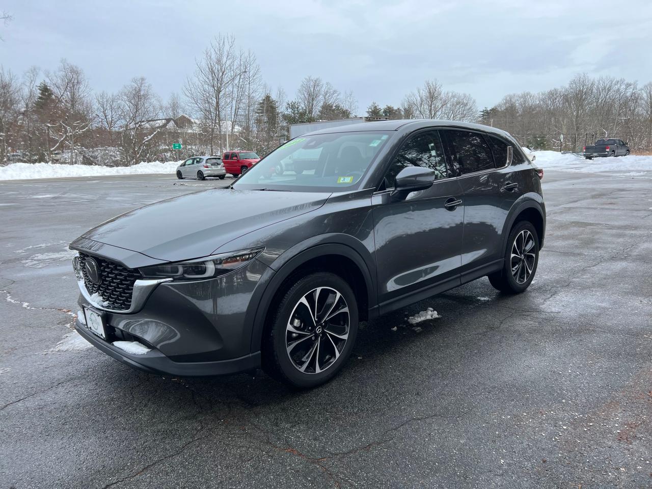 Image 2 of 2022 MAZDA CX-5 PREMIUM 2022 with VIN JM3KFBDM3N0644221