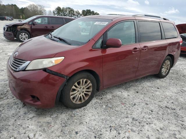 2013 TOYOTA SIENNA XLE 2013 image