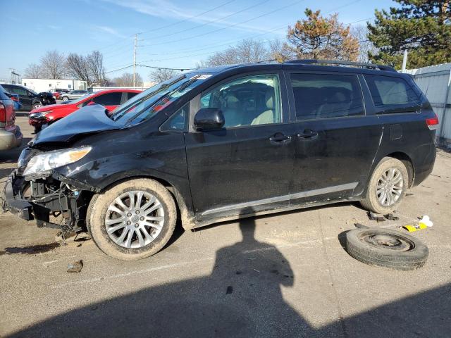 2012 TOYOTA SIENNA XLE 2012 image