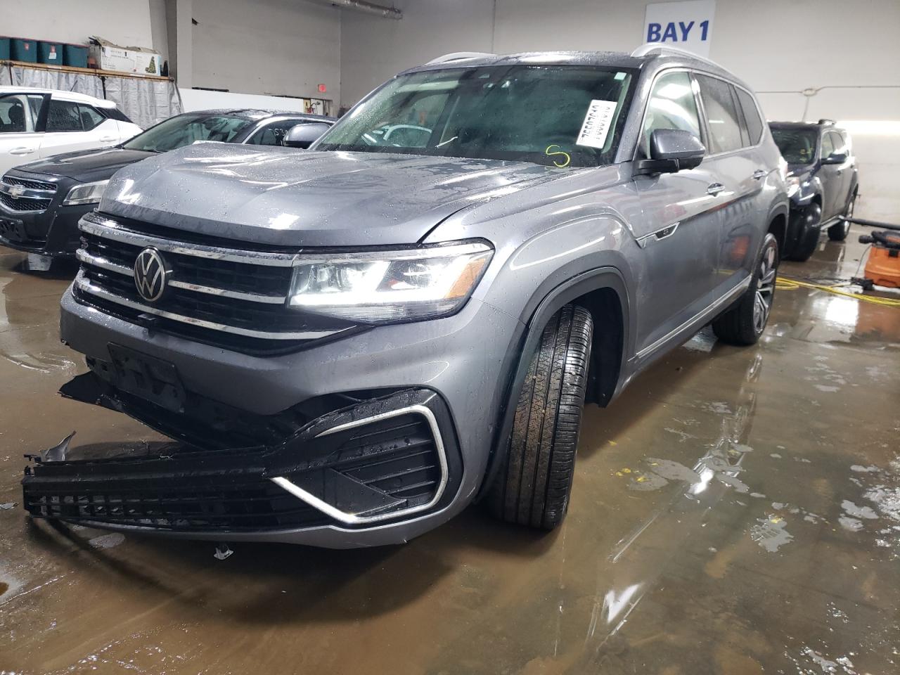 Obraz 1 z 2022 VOLKSWAGEN ATLAS SEL PREMIUM R-LINE 2022 z VIN 1V2FR2CA8NC542824