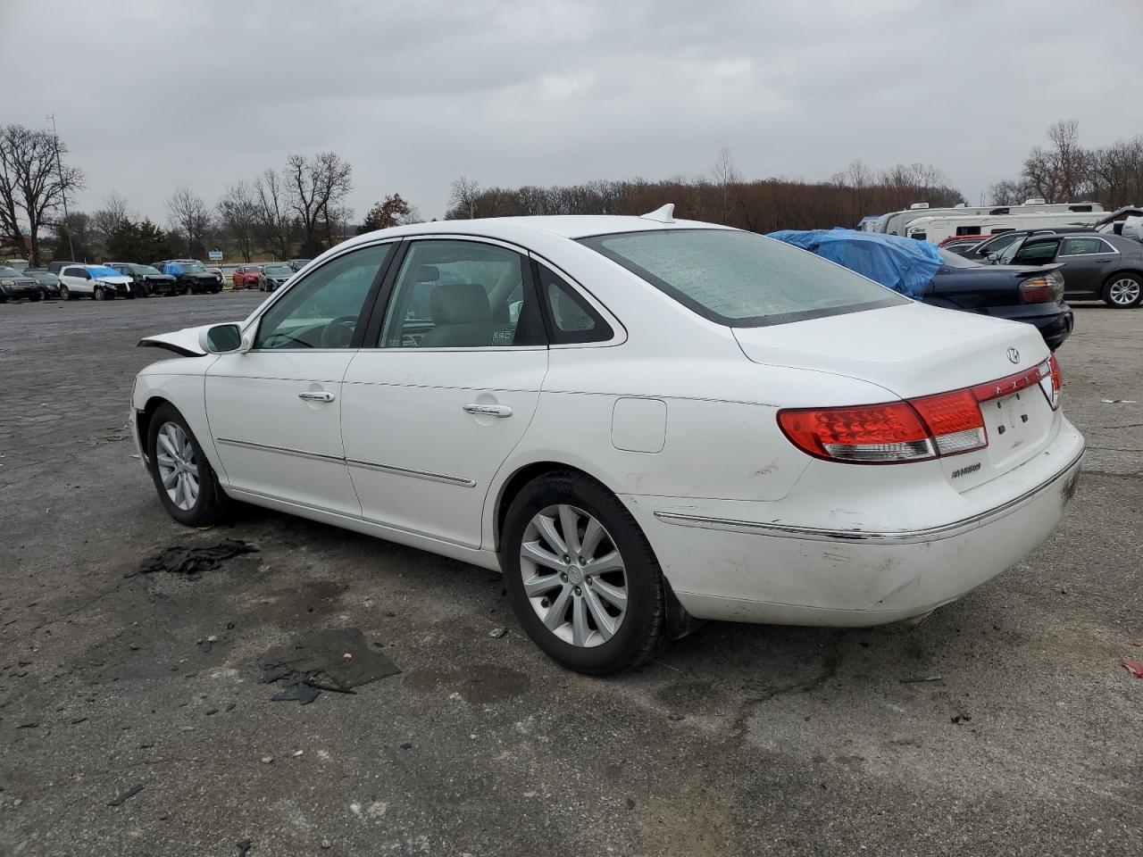 Obraz 2 z 2009 HYUNDAI AZERA GLS 2009 z VIN KMHFC46D49A360863