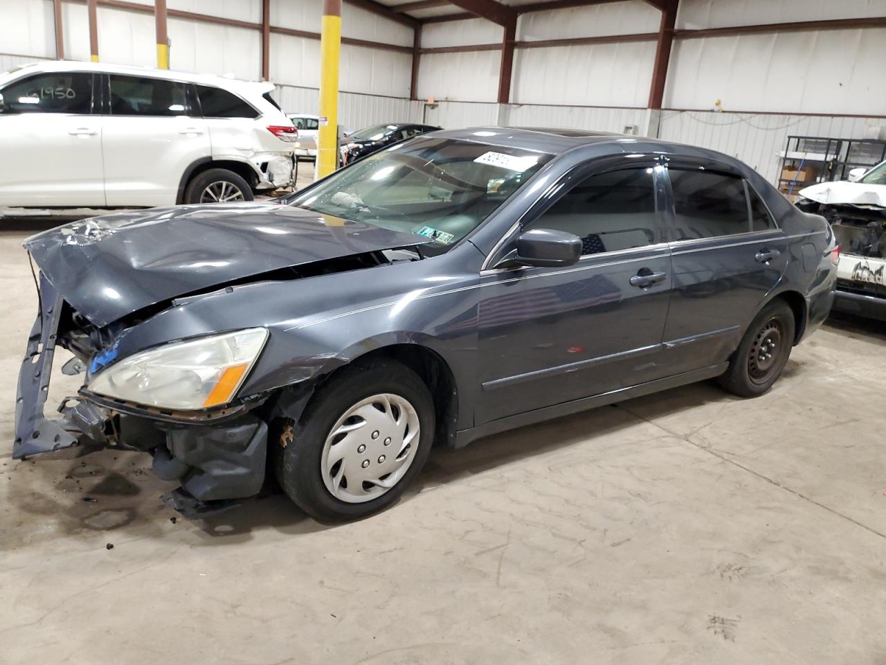 Image 1 of 2003 HONDA ACCORD LX 2003 with VIN 1HGCM56383A134917