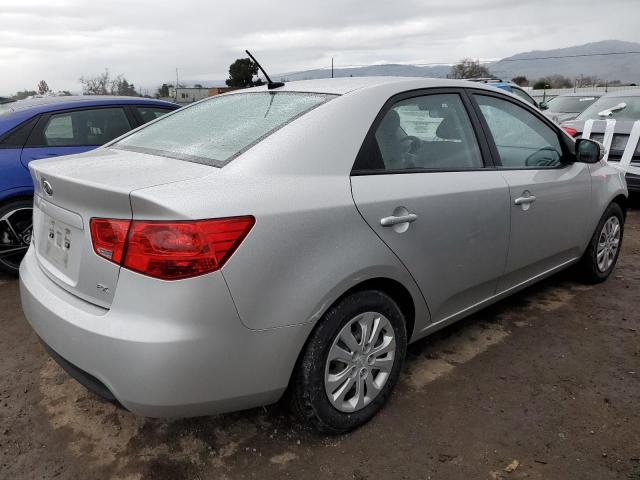 Image 3 of 2010 KIA FORTE EX 2010 with VIN KNAFU4A24A5113070