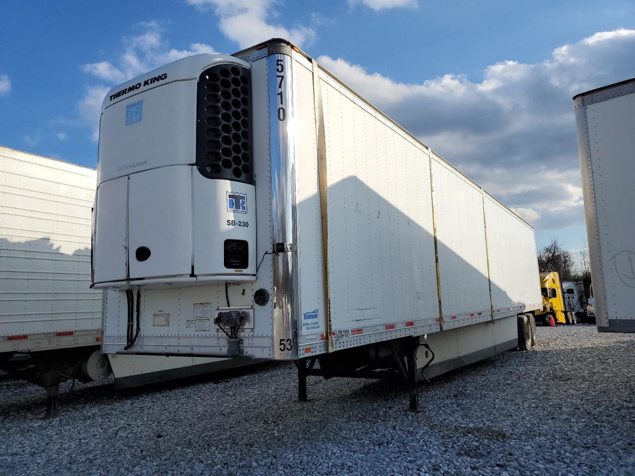 Image 3 of 2014 CIMC REEFER TRL 2014 with VIN LJRR53274E6003484