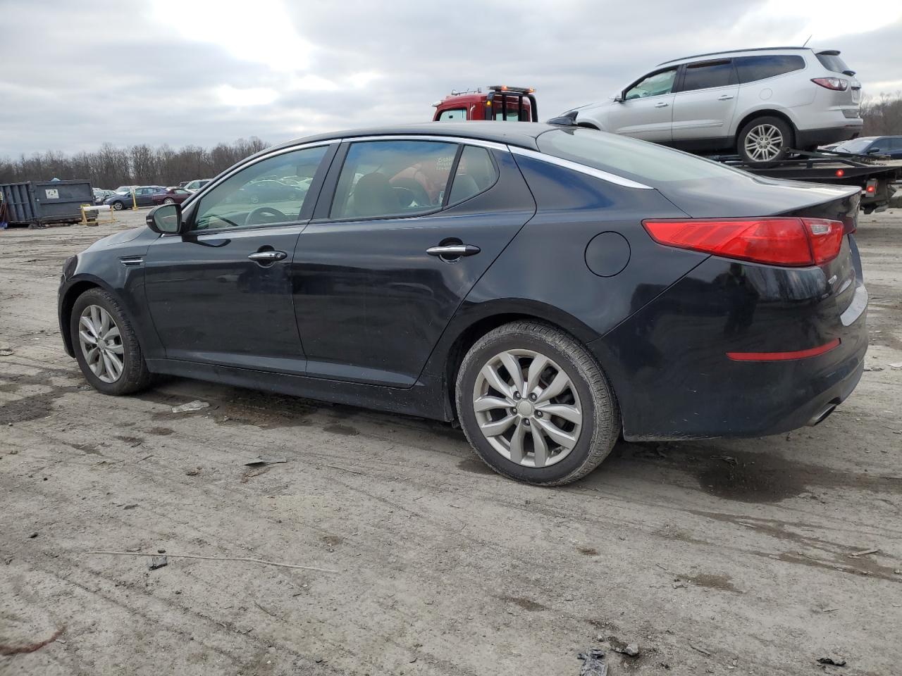 Image 2 of 2015 KIA OPTIMA EX 2015 with VIN 5XXGN4A74FG433959